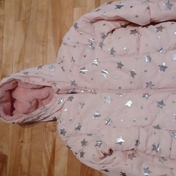 Light pink silver stars 🌟 Puffer SIZE 12 - Picture 2 of 8